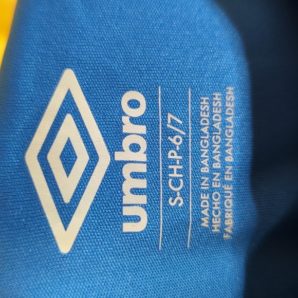 Umbro Athletic Soccer Shirt Blue And Yellow - Picture 5 of 5